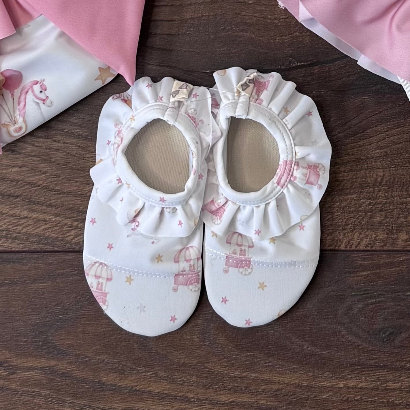 Meia Pata - CAROUSEL Frill Slip Shoe